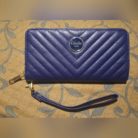 Giselle Wallet/Wristlet Navy NWT - Picture 7 of 8